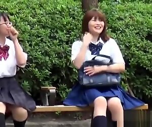 Weird japanese teenagers peeing